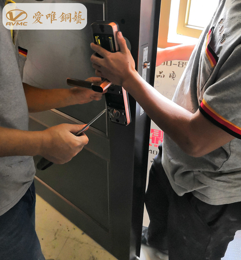 21年銅門專業制作廠家愛唯銅藝